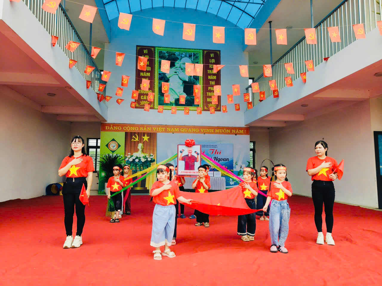 Hội thi bé khẻo bé ngoan